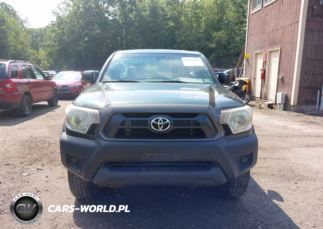 2012 Toyota Tacoma VIN:5TFPX4EN4CX010354 - 12