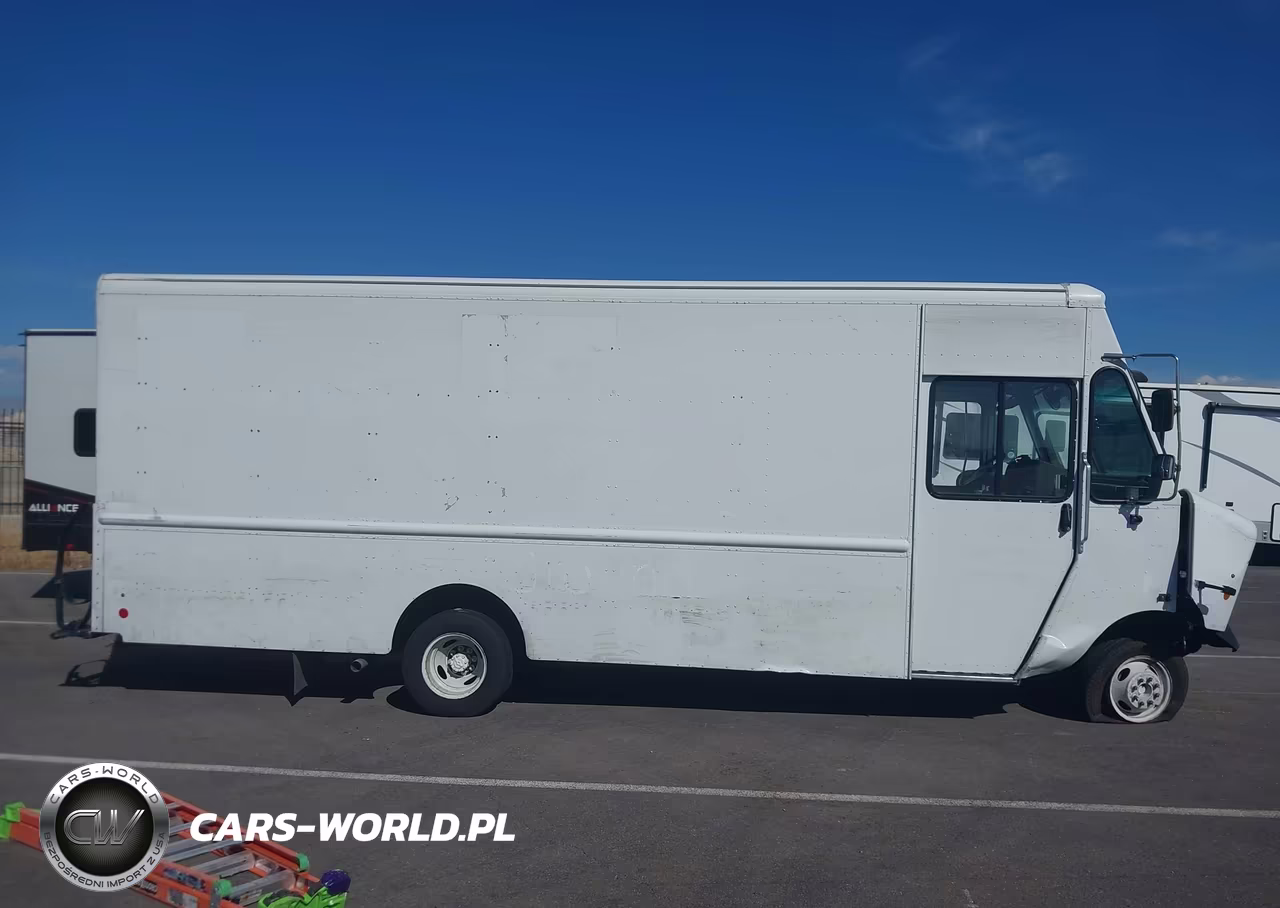 2014 Ford E-450 Stripped VIN:1FC3E4KL2EDB09976 - 12