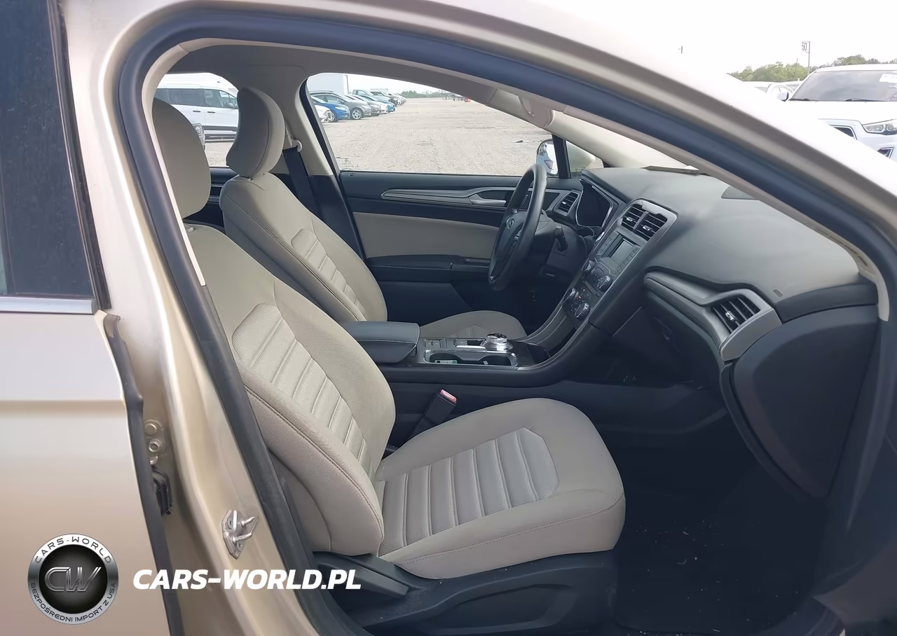 2018 Ford Fusion Hybrid S VIN:3FA6P0UU4JR100886 - 5