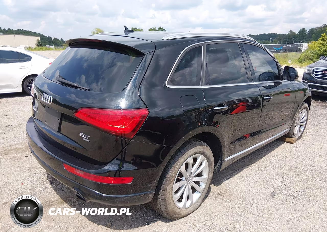 2015 Audi Q5 2.0T Premium VIN:WA1CFAFP3FA059465 - 4