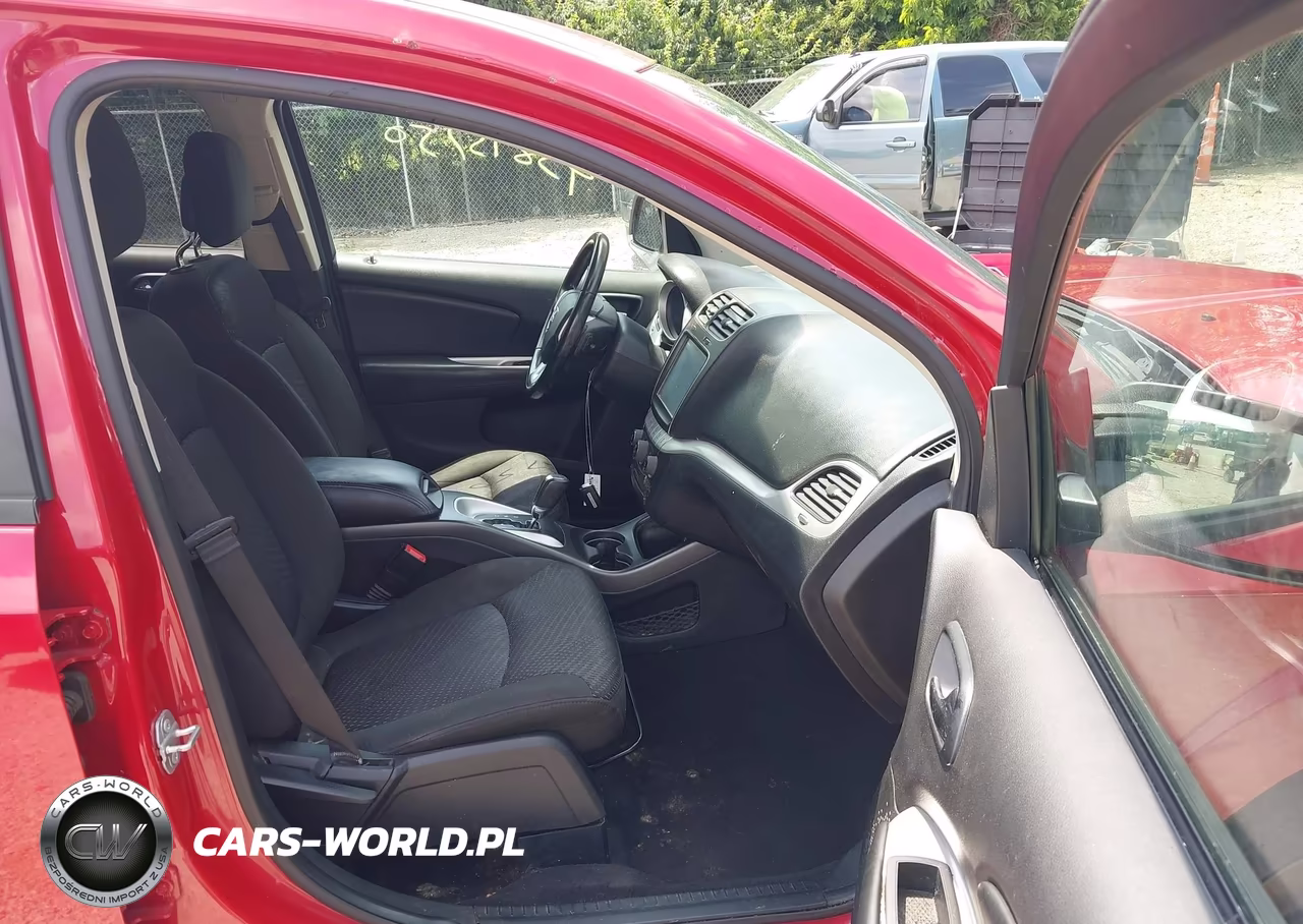 2019 Dodge Journey Se VIN:3C4PDCBB5KT871095 - 5