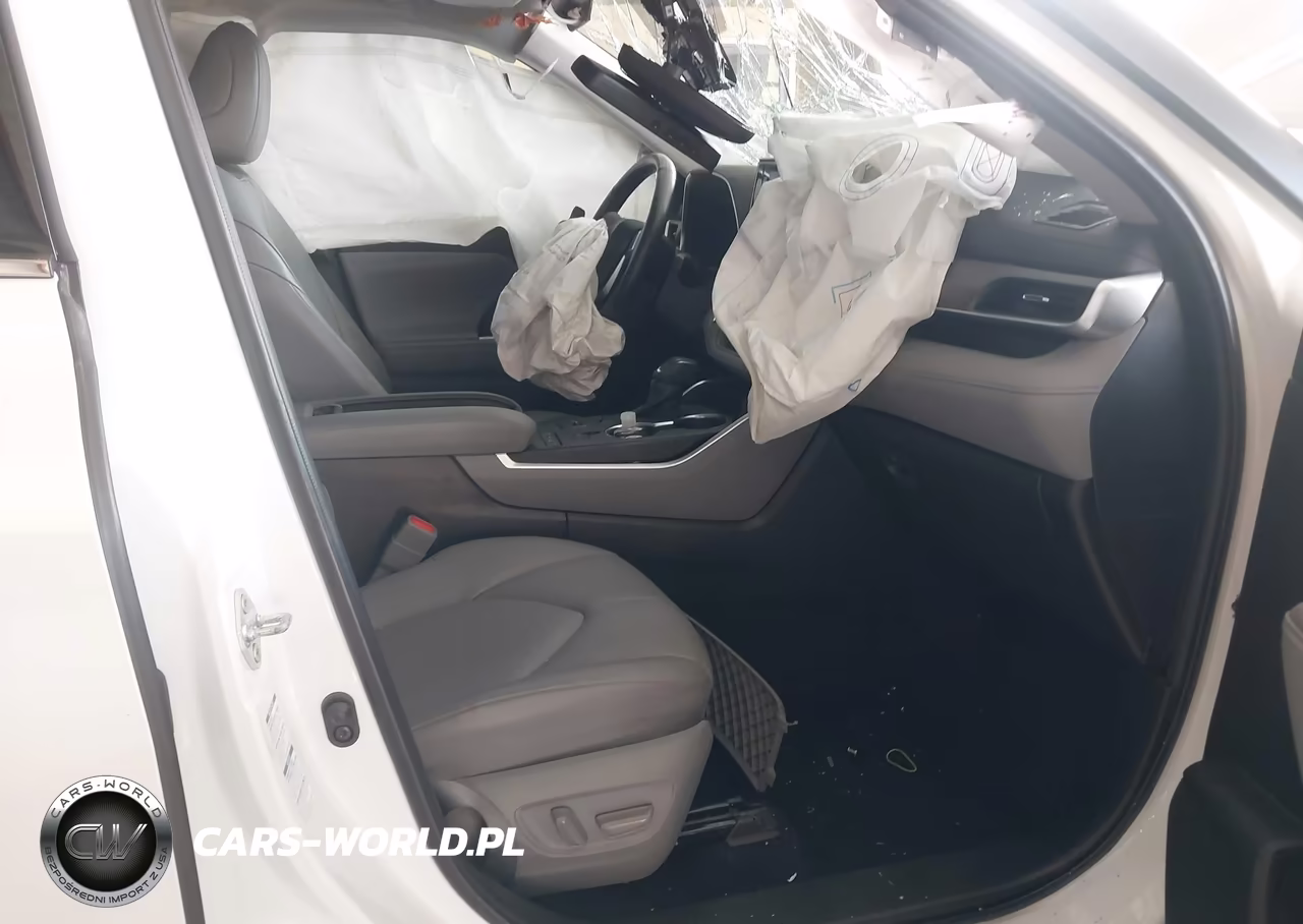 2022 Toyota Highlander Xle VIN:5TDGZRBH1NS234972 - 5