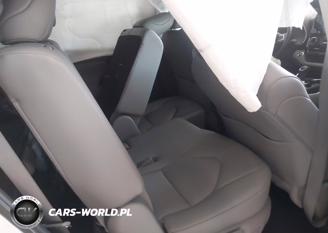 2022 Toyota Highlander Xle VIN:5TDGZRBH1NS234972 - 8