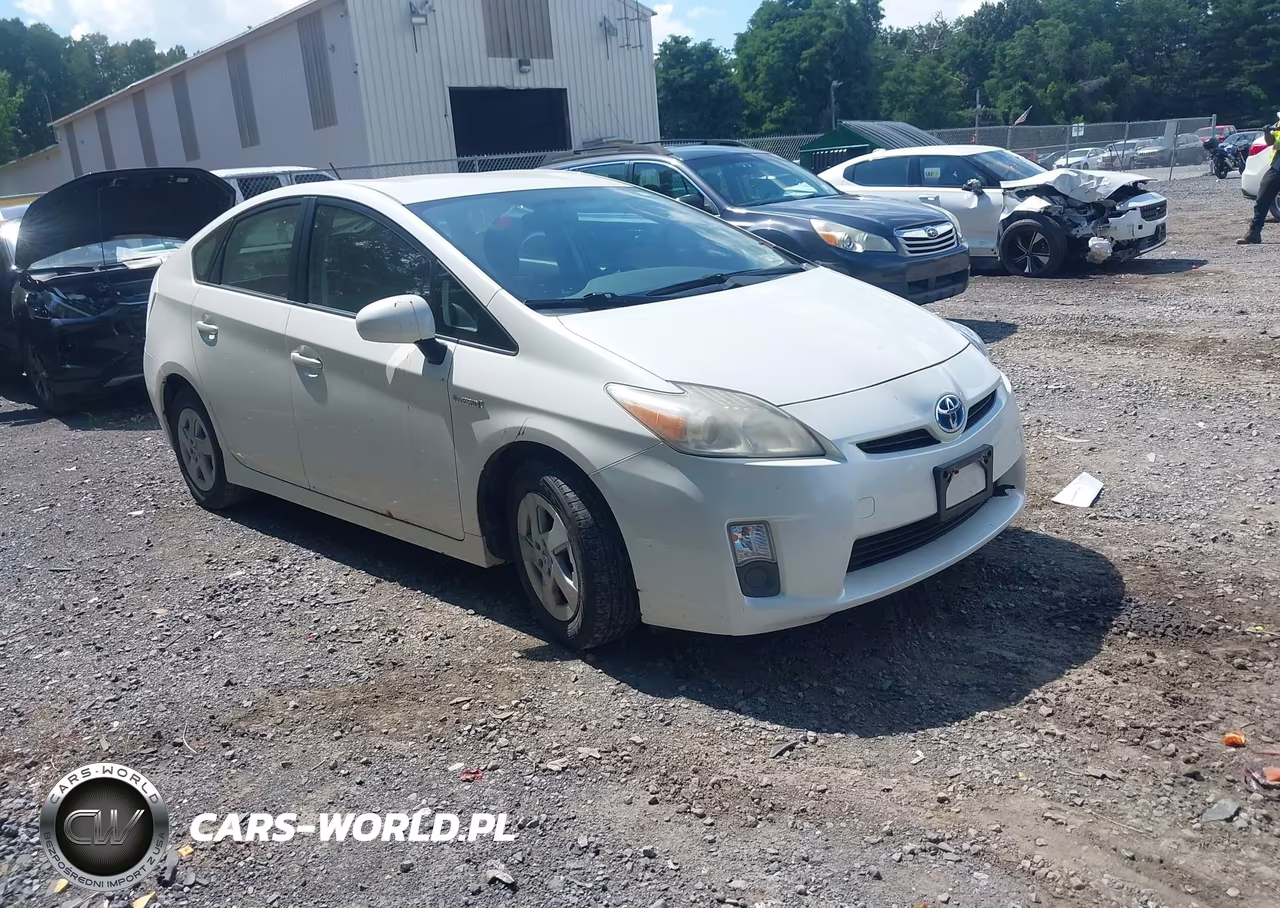 2011 Toyota Prius Two – zdjęcie 1 z 16