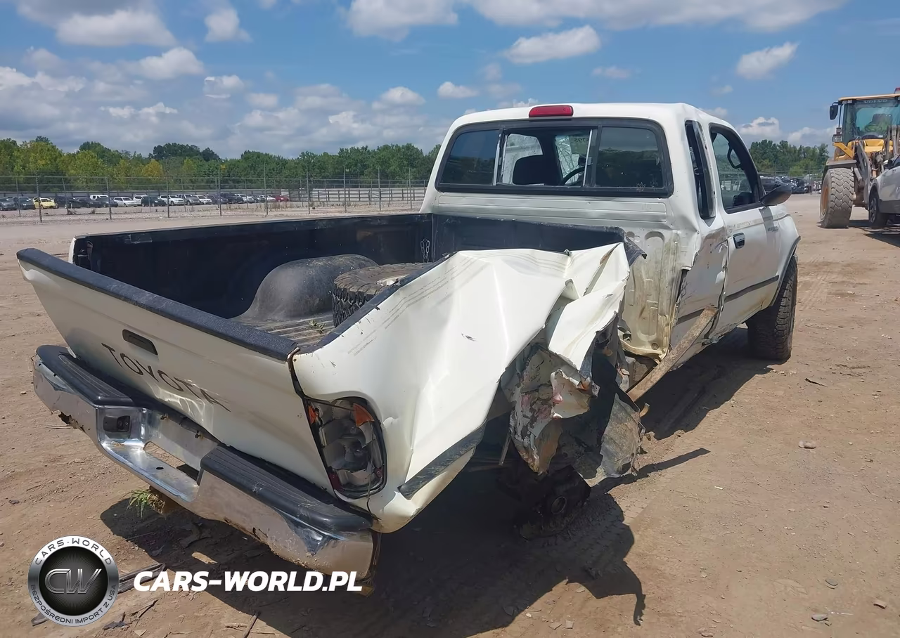 1996 Toyota Tacoma Xtracab VIN:4TAWN72N0TZ198815 - 4