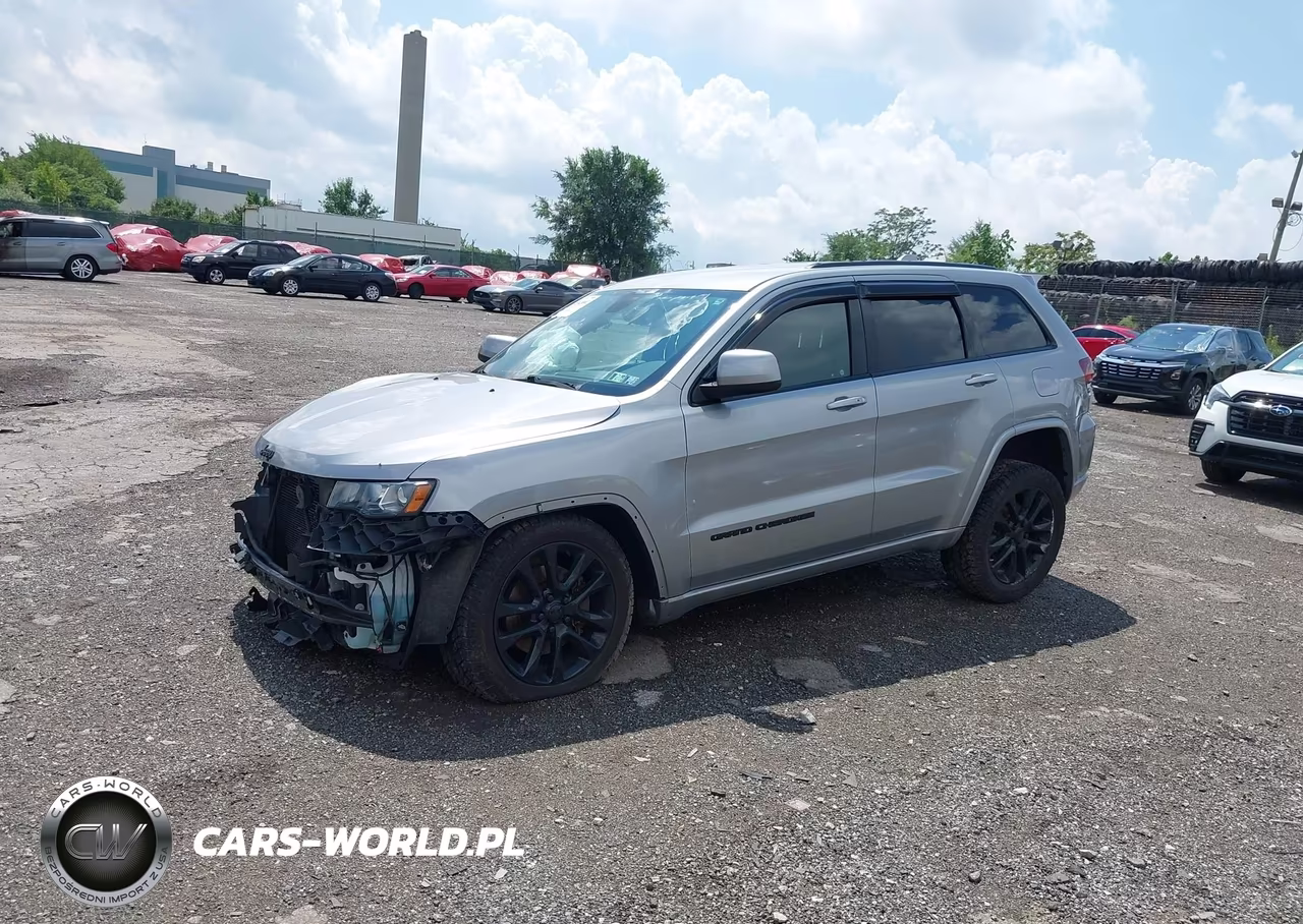2021 Jeep Grand Cherokee Laredo X 4X4 VIN:1C4RJFAG1MC552422 - 2