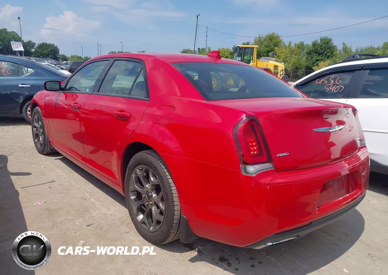 2017 Chrysler 300 VIN:2C3CCAGG0HH512916 - 3