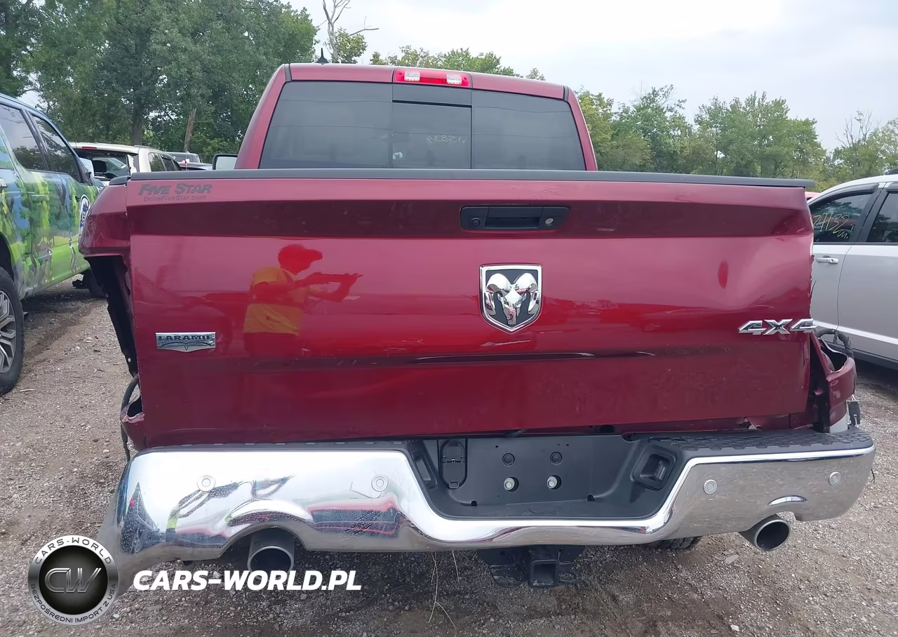 2017 Ram 1500 Laramie 4X4 5'7 Box VIN:1C6RR7NT9HS611337 - 16