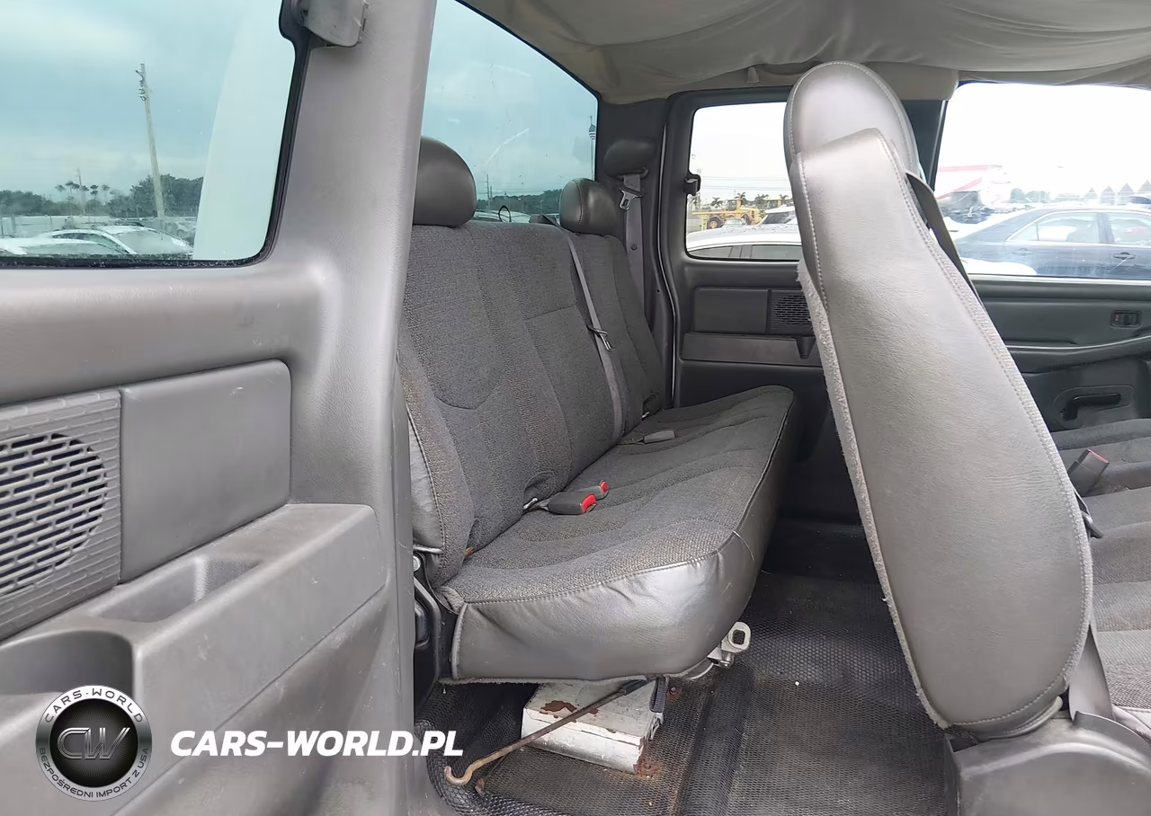 2006 Chevrolet Silverado 2500Hd Work Truck VIN:1GCHC29U76E134771 - 8