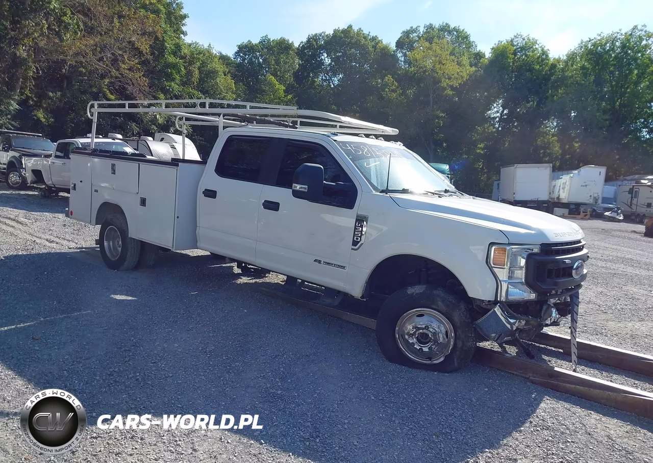 2020 Ford F-350 Chassis Xl