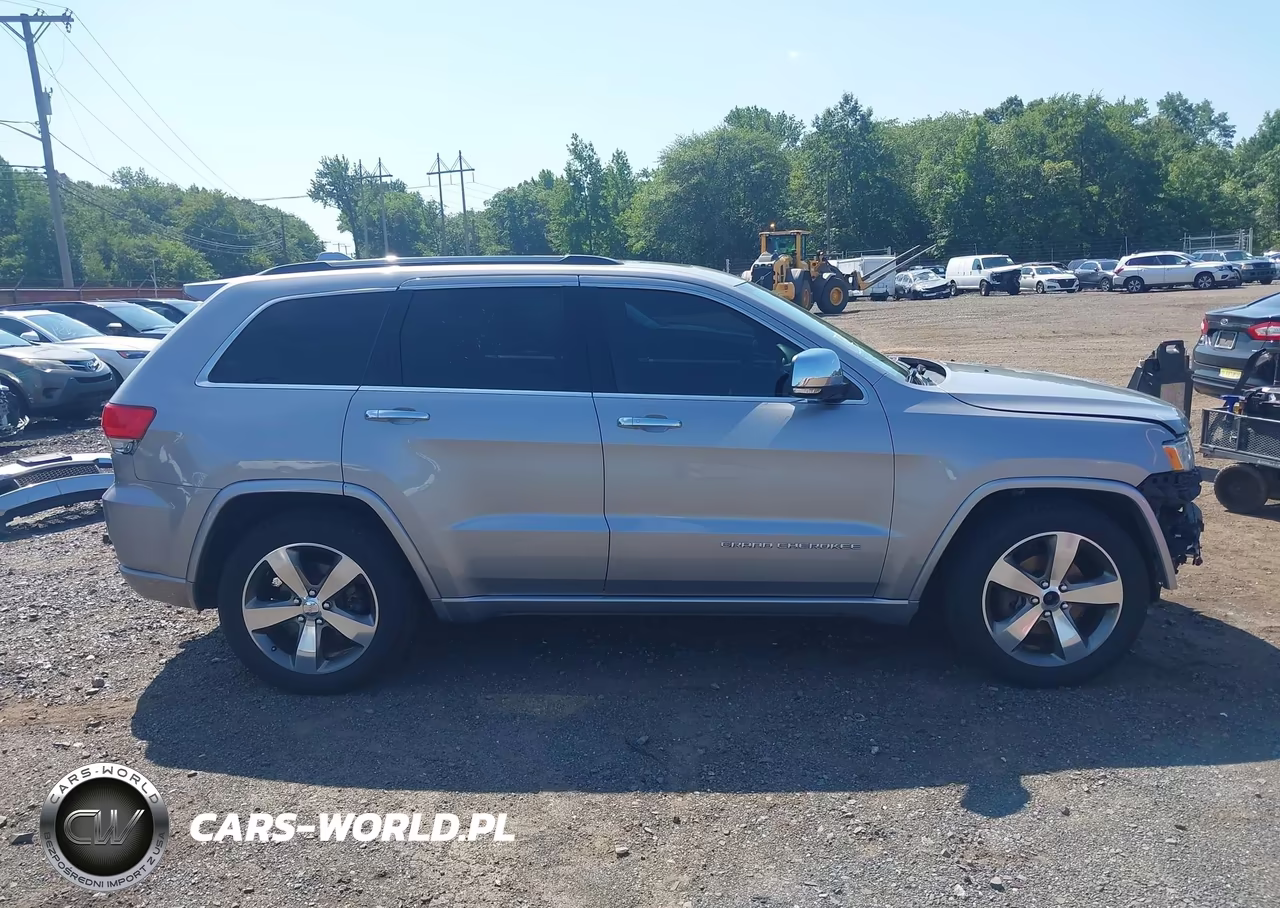 2016 Jeep Grand Cherokee Overland VIN:1C4RJFCG9GC366256 - 14