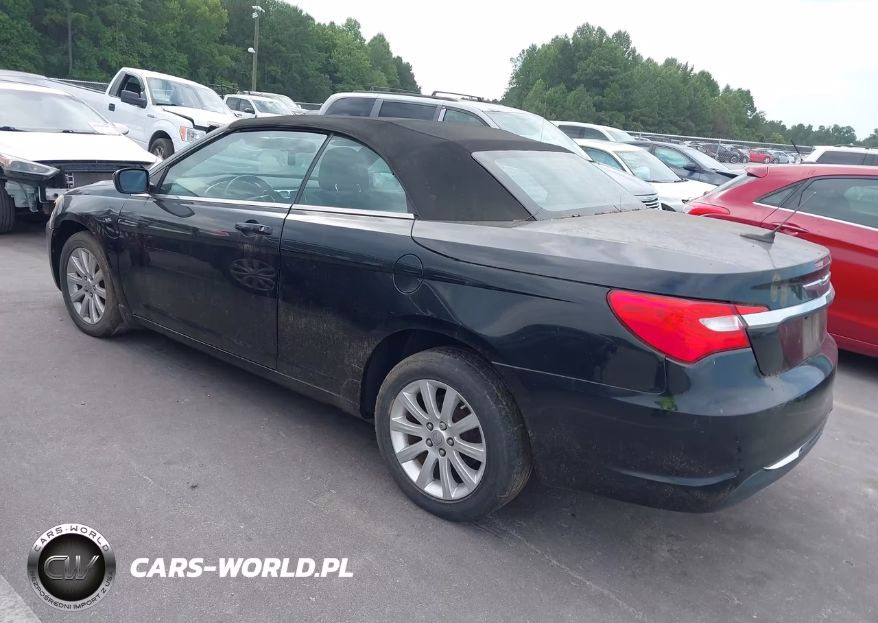 2011 Chrysler 200 Touring VIN:1C3BC2EG4BN529818 - 3