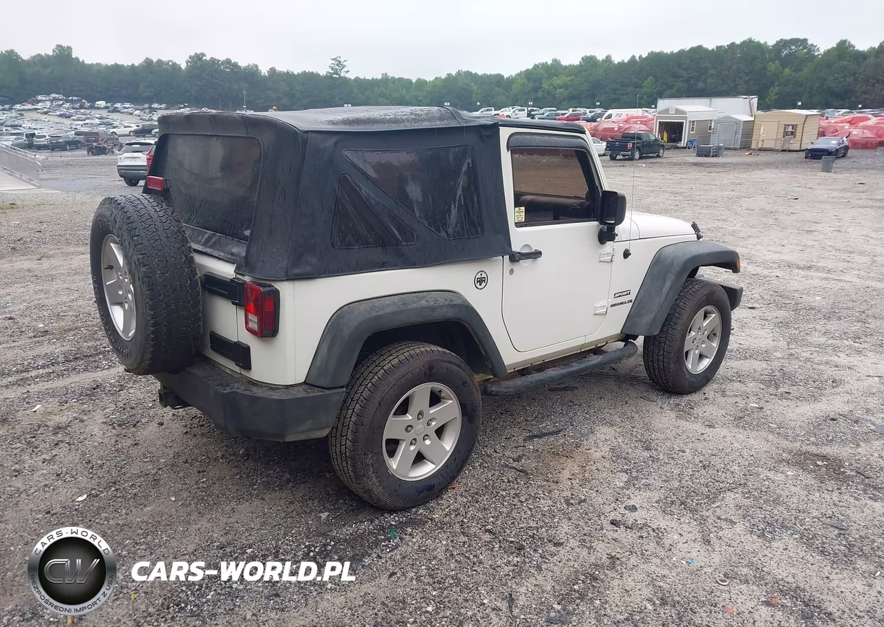 2010 Jeep Wrangler Sport VIN:1J4AA2D17AL145515 - 4