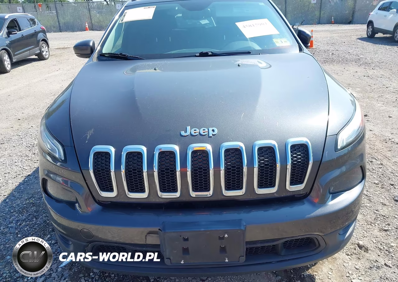 2015 Jeep Cherokee Latitude VIN:1C4PJMCS7FW625050 - 6