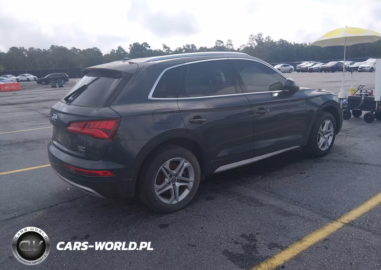 2018 Audi Q5 2.0T Premium-2.0T Tech Premium VIN:WA1BNAFY7J2016774 - 4