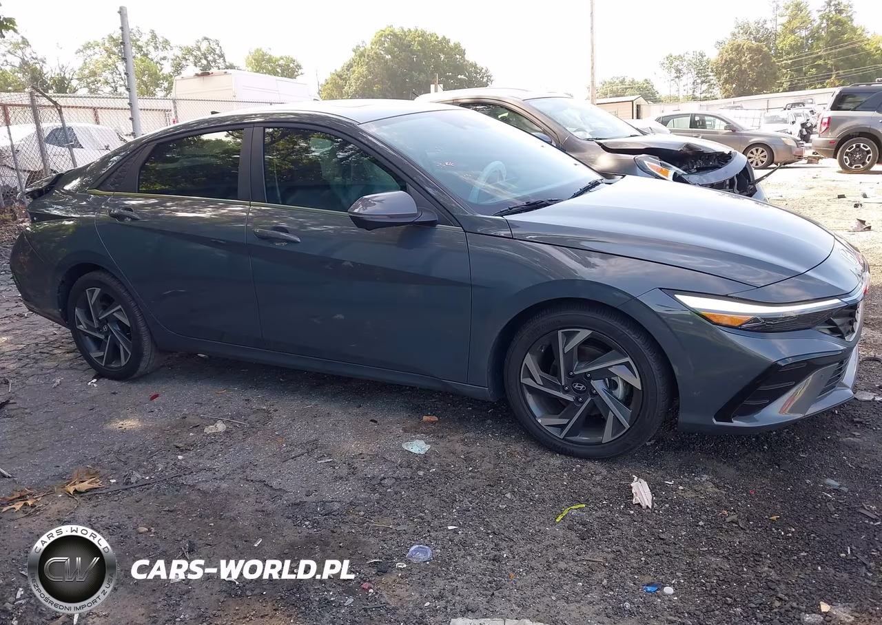 2024 Hyundai Elantra Limited VIN:KMHLP4DG8RU795596 - 13