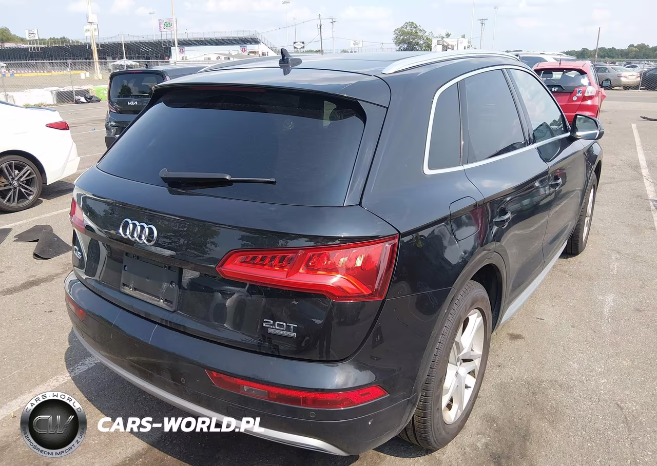 2018 Audi Q5 2.0T Premium-2.0T Tech Premium VIN:WA1BNAFY4J2169225 - 4