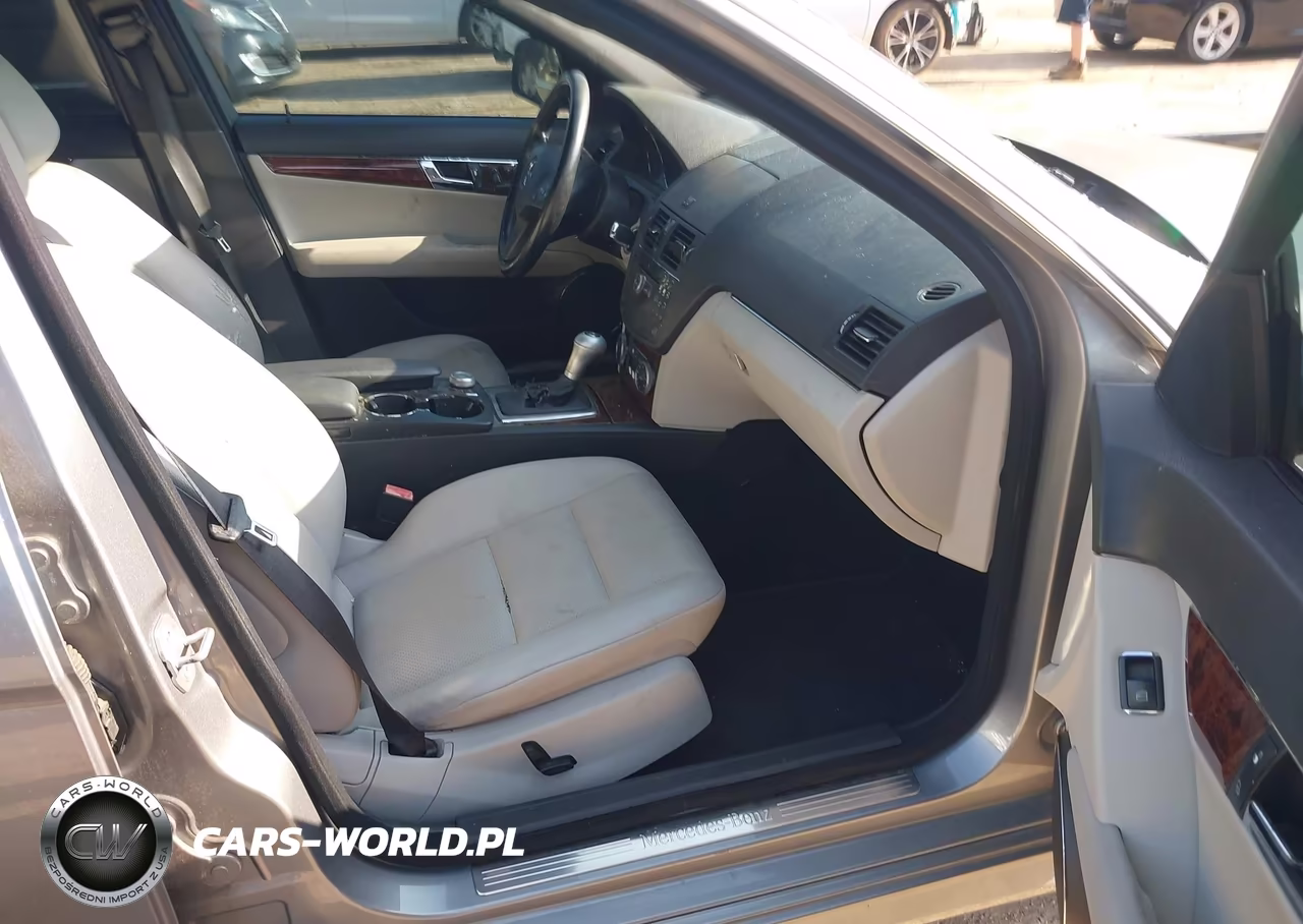 2009 Mercedes-Benz C 300 Luxury-Sport VIN:WDDGF54XX9R066930 - 5