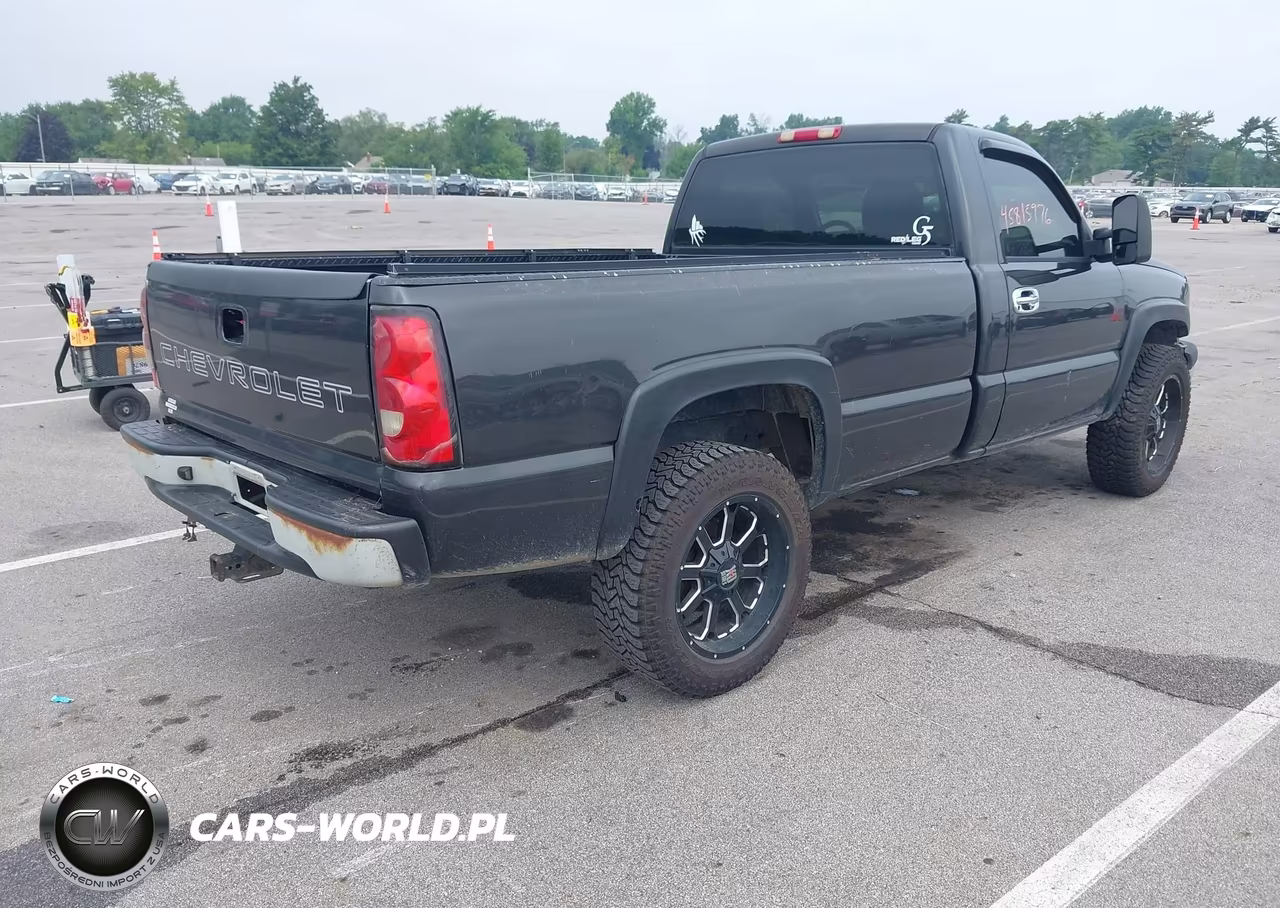 2005 Chevrolet Silverado 1500 Work Truck VIN:1GCEC14X55Z156578 - 4