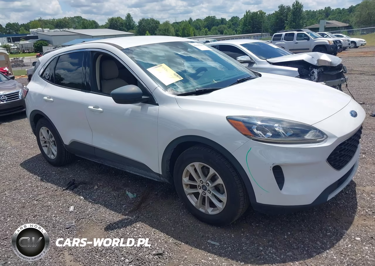 2020 Ford Escape Se