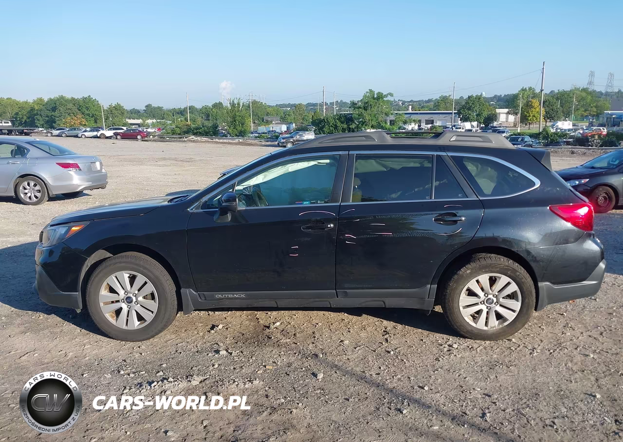 2019 Subaru Outback 2.5I Premium VIN:4S4BSAHC1K3338477 - 14