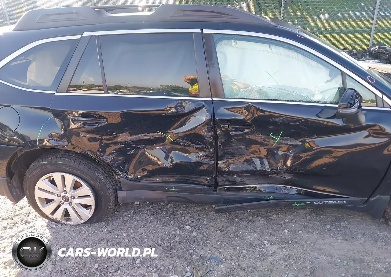 2019 Subaru Outback 2.5I Premium VIN:4S4BSAHC1K3338477 - 6