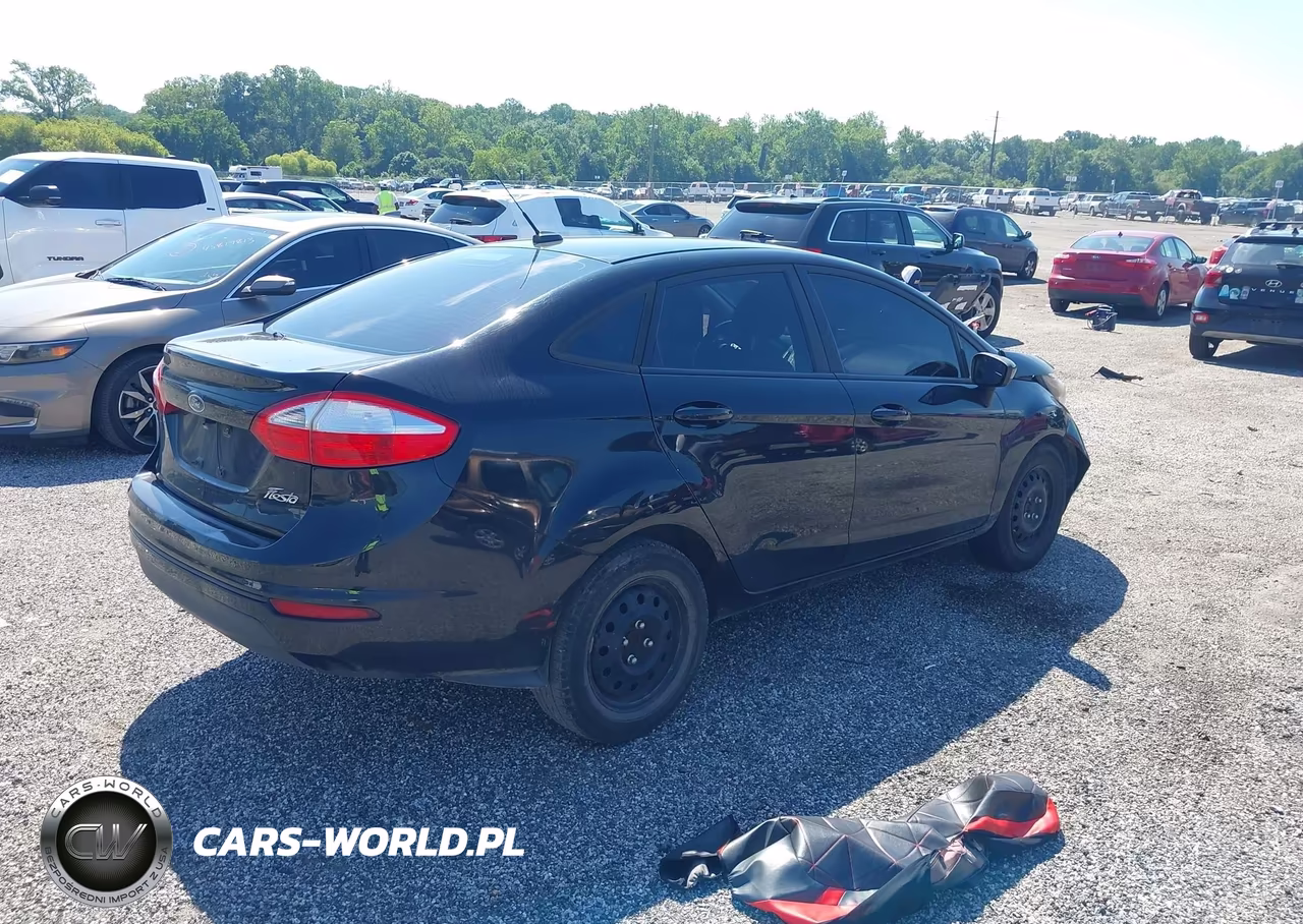 2017 Ford Fiesta S VIN:3FADP4AJ9HM134614 - 4