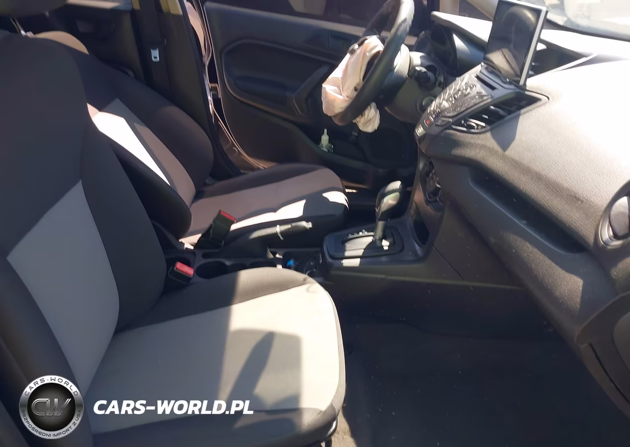 2017 Ford Fiesta S VIN:3FADP4AJ9HM134614 - 5