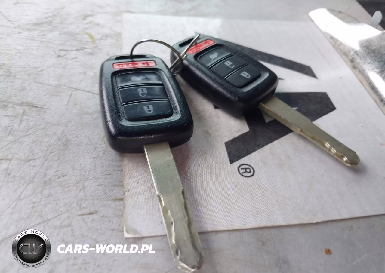 2018 Honda Civic Sport VIN:SHHFK7H40JU211401 - 11