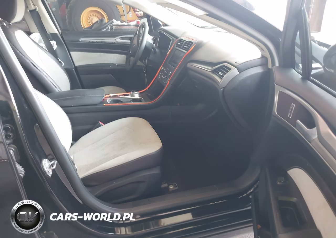 2020 Ford Fusion Se VIN:3FA6P0HD0LR122591 - 5