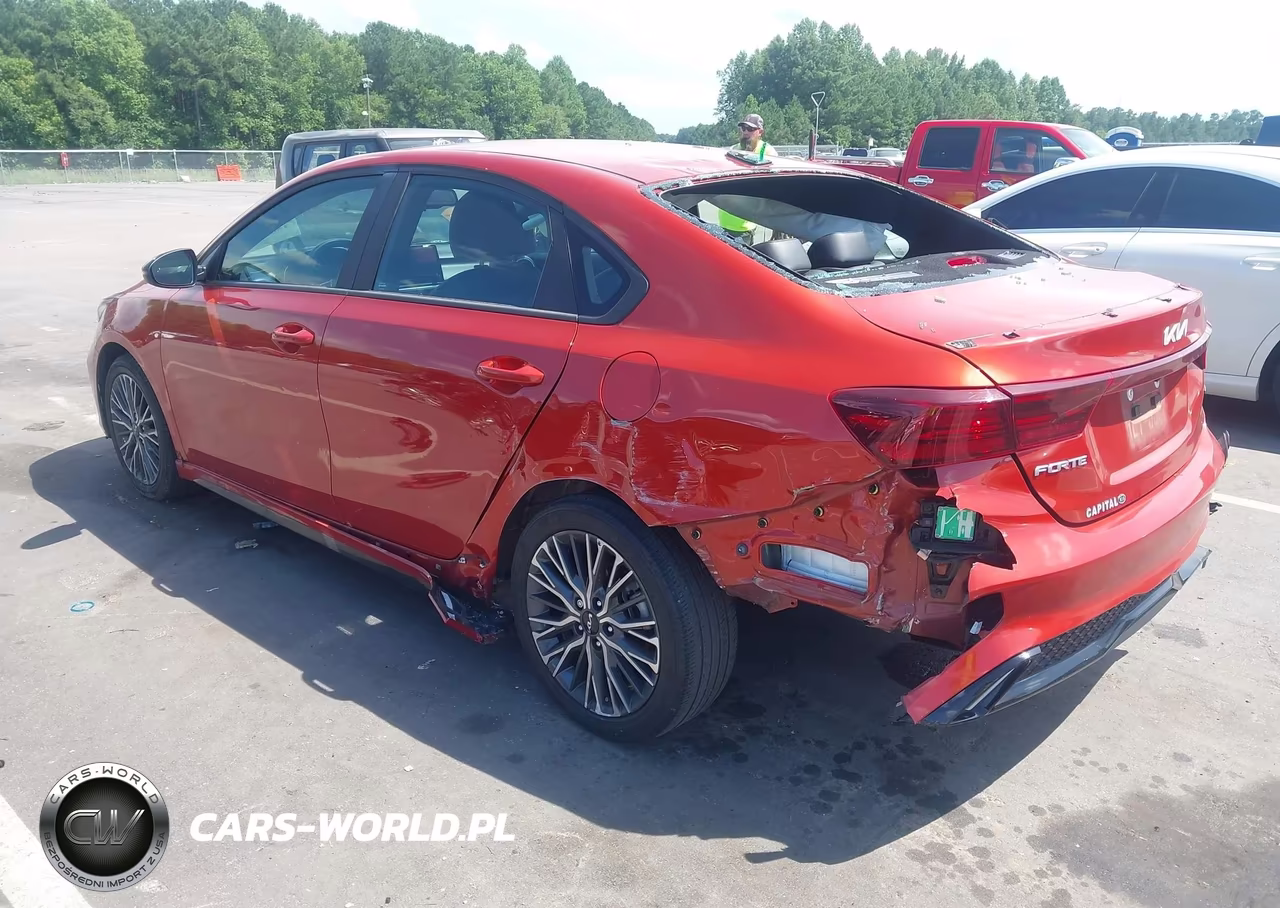 2023 Kia Forte Gt-Line VIN:3KPF54AD7PE559101 - 3