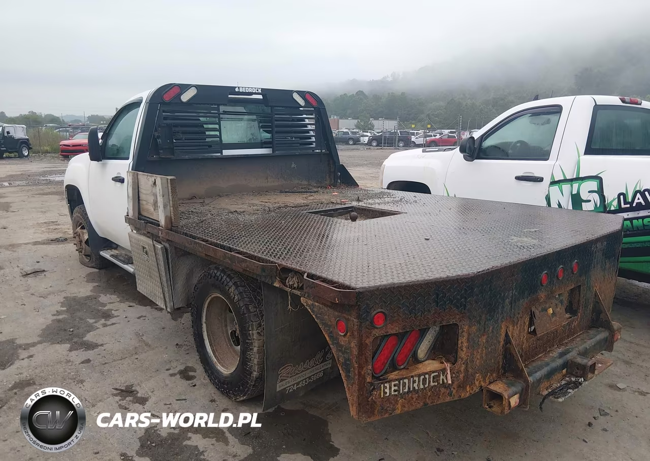 2013 GMC Sierra 3500Hd Chassis Work Truck VIN:1GD322C83DF165317 - 3