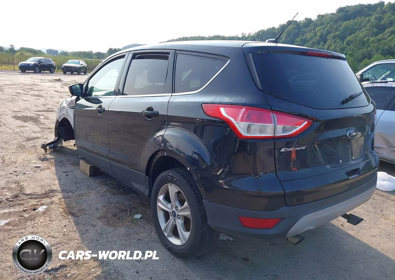 2015 Ford Escape Se VIN:1FMCU0G70FUB17370 - 3