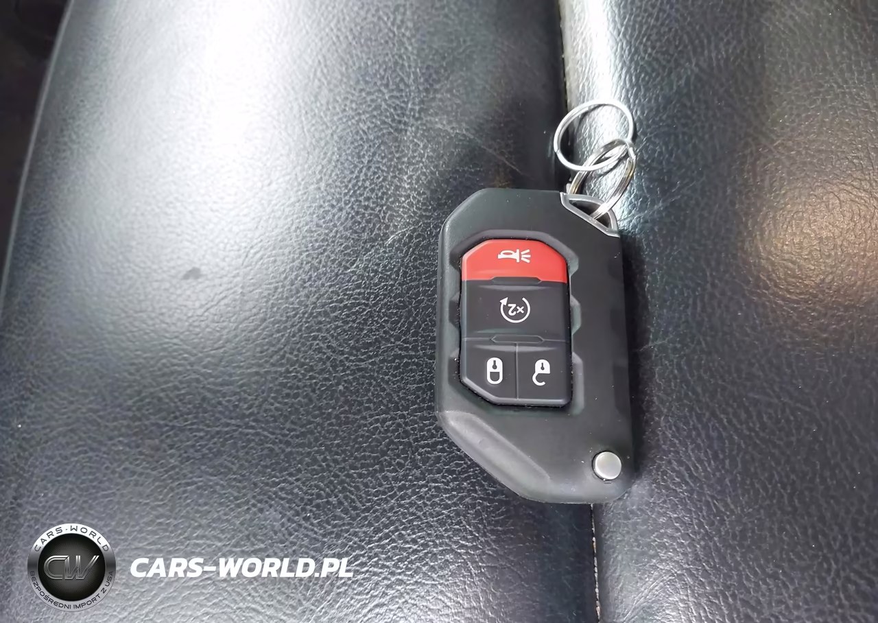 2019 Jeep Wrangler Unlimited Moab 4X4 VIN:1C4HJXEG5KW575533 - 11