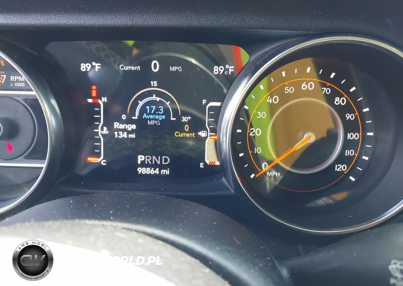 2019 Jeep Wrangler Unlimited Moab 4X4 VIN:1C4HJXEG5KW575533 - 7