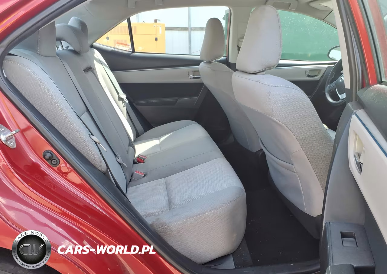 2016 Toyota Corolla Le Plus VIN:2T1BURHE2GC629695 - 8