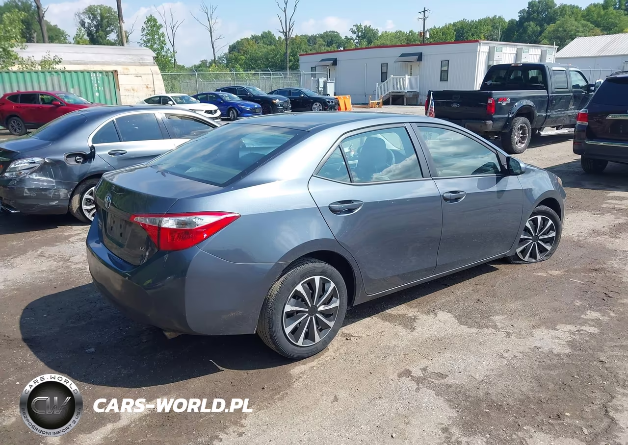 2016 Toyota Corolla Le VIN:2T1BURHE3GC696841 - 4