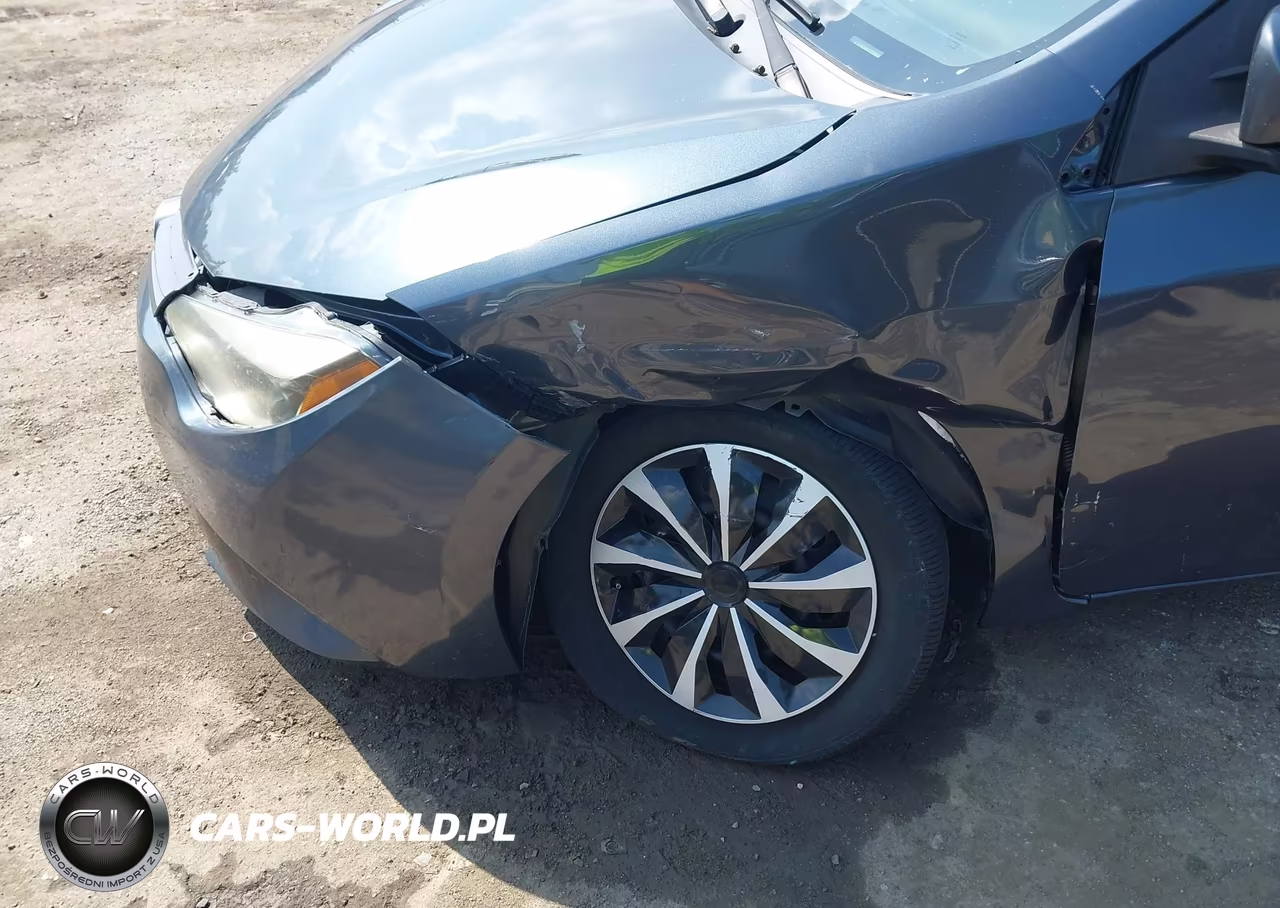 2016 Toyota Corolla Le VIN:2T1BURHE3GC696841 - 6