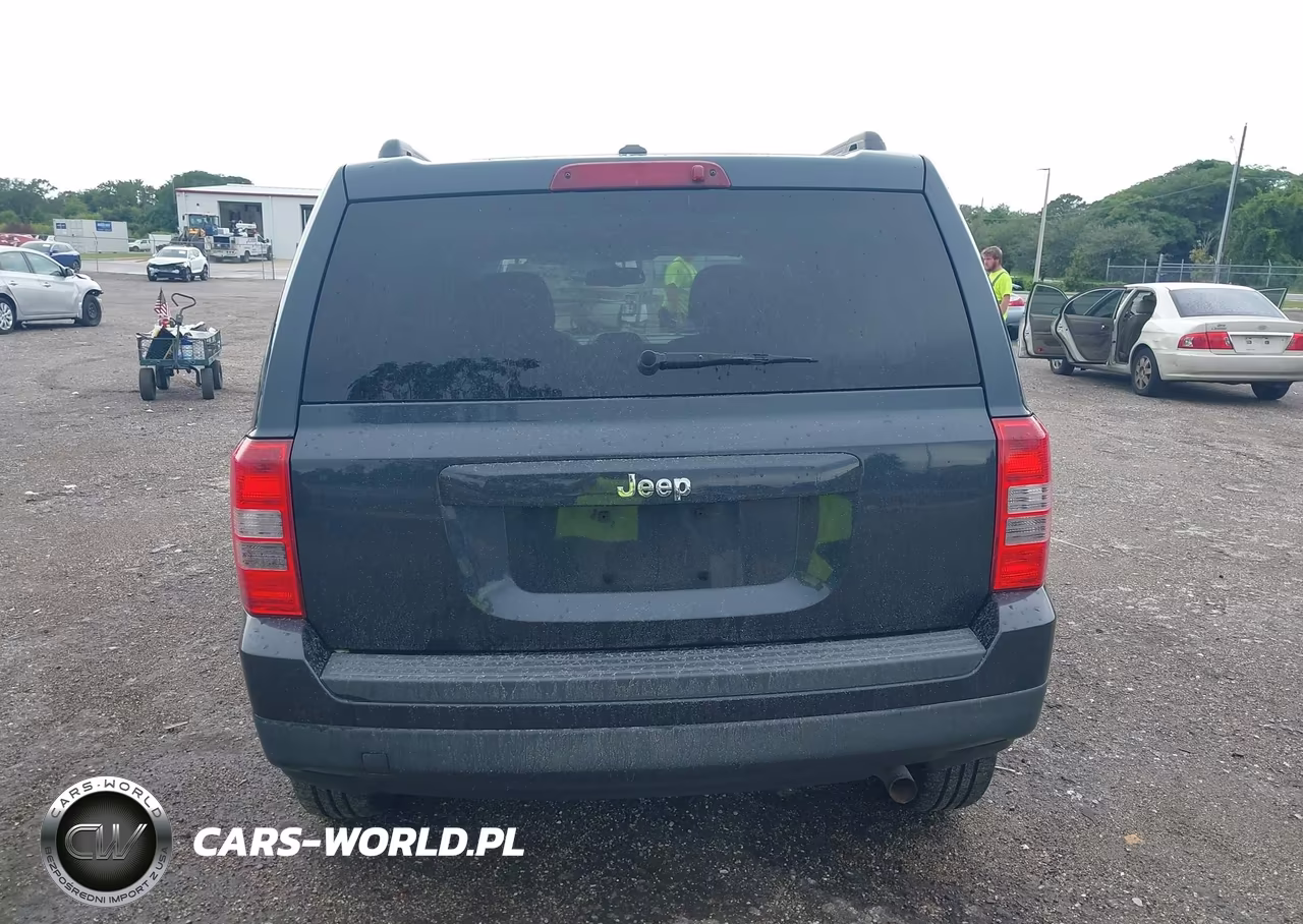 2016 Jeep Patriot Sport VIN:1C4NJPBB0GD548755 - 16