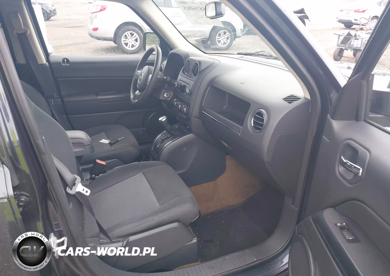 2016 Jeep Patriot Sport VIN:1C4NJPBB0GD548755 - 5
