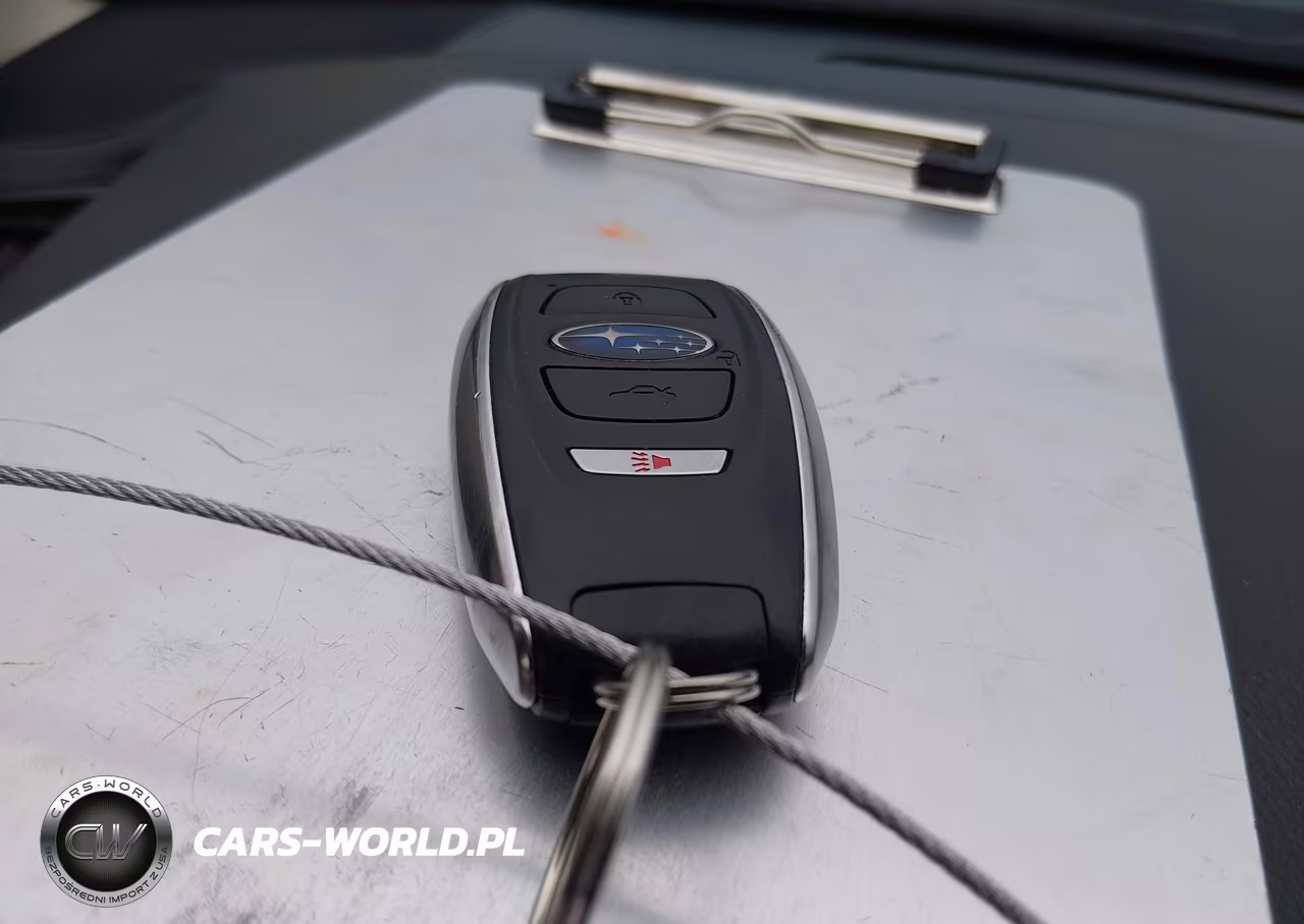 2019 Subaru Outback 3.6R Touring VIN:4S4BSETC2K3230125 - 11