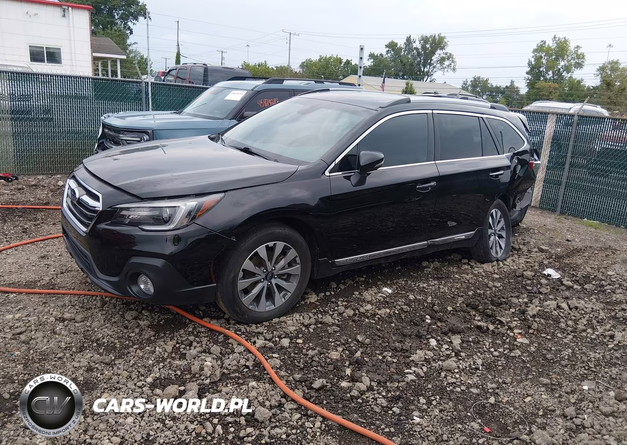 2019 Subaru Outback 3.6R Touring VIN:4S4BSETC2K3230125 - 2