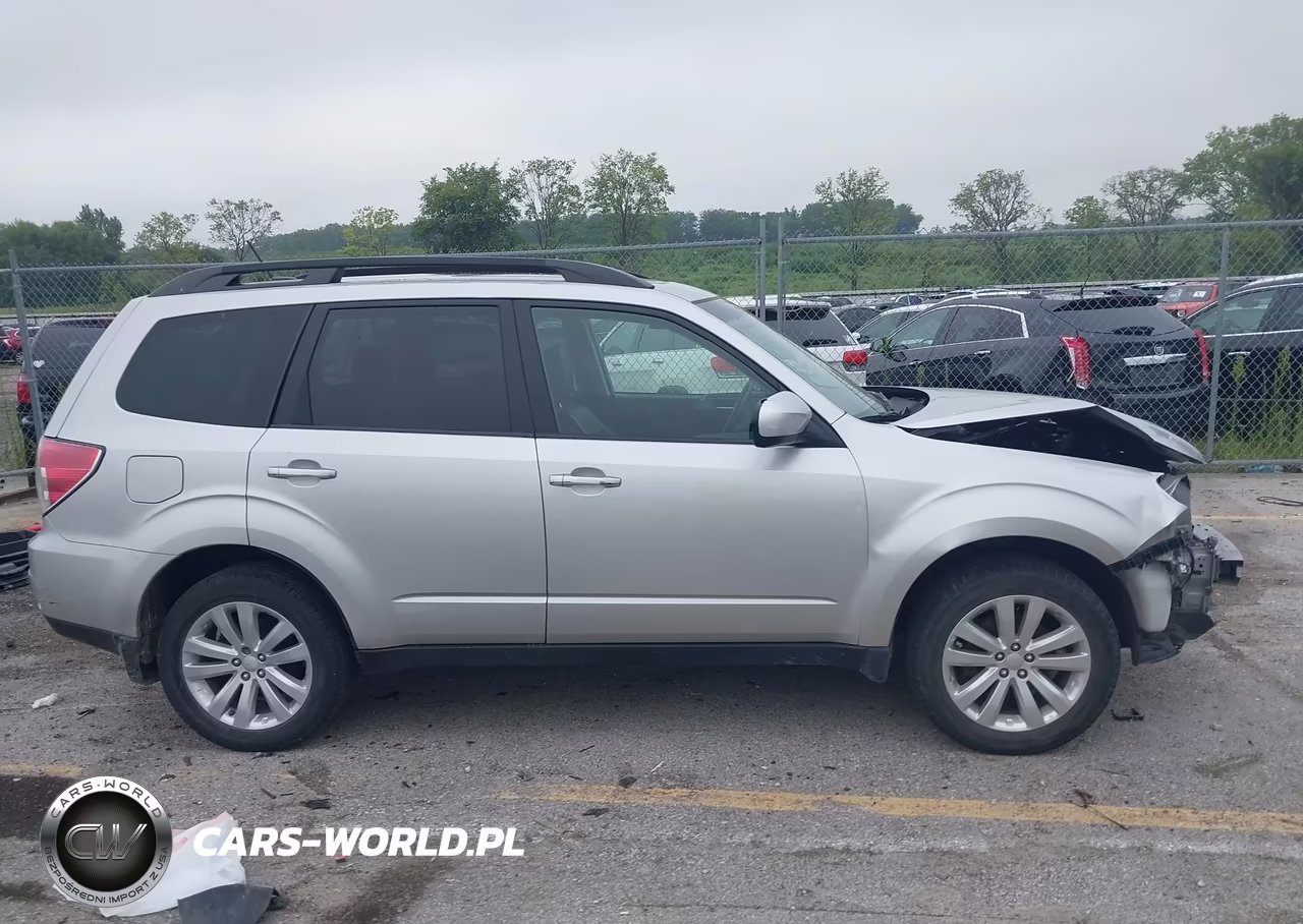 2011 Subaru Forester 2.5X Limited VIN:JF2SHAEC5BH709975 - 13