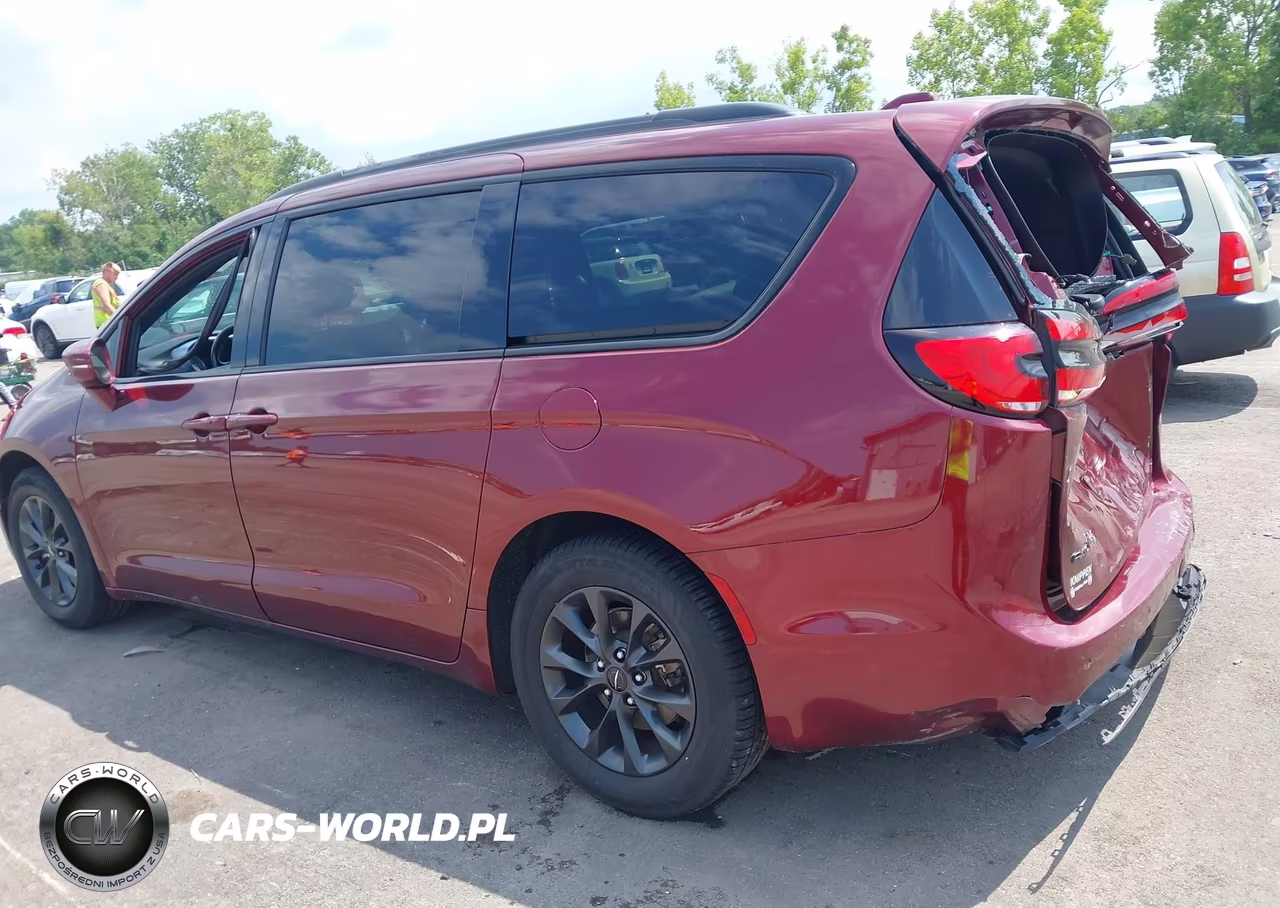 2021 Chrysler Pacifica Touring L VIN:2C4RC1BG7MR500683 - 14