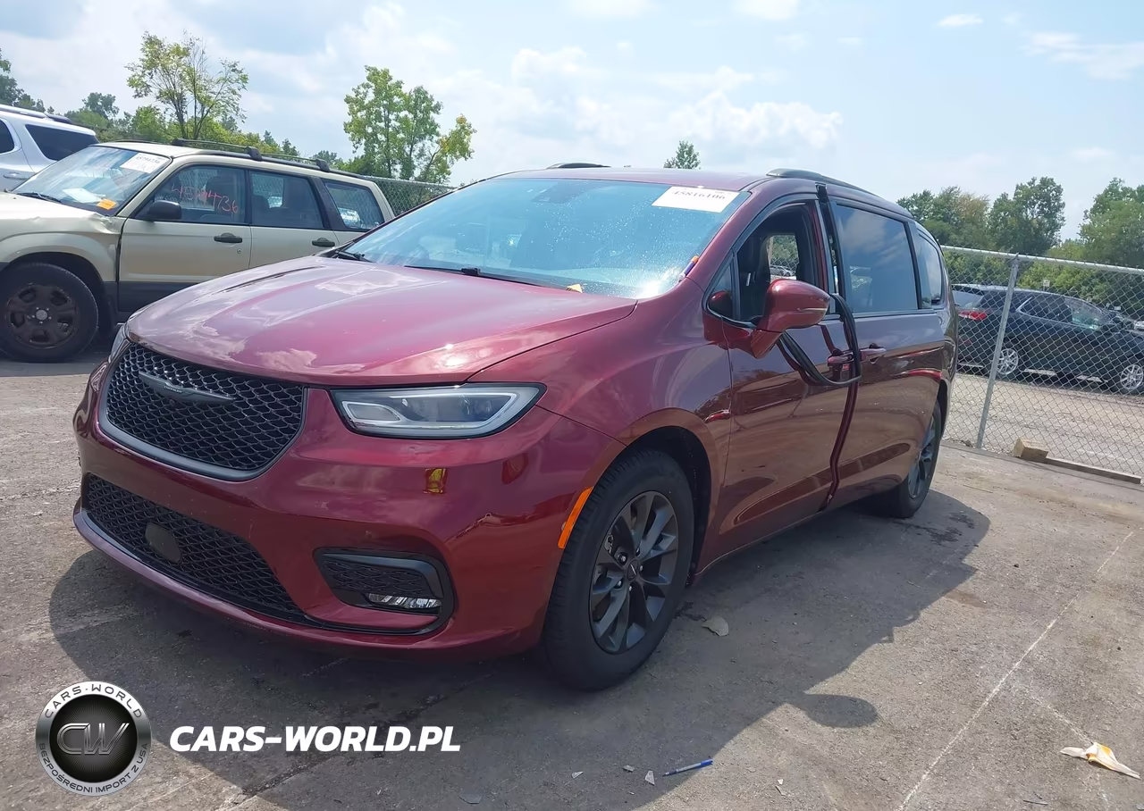 2021 Chrysler Pacifica Touring L VIN:2C4RC1BG7MR500683 - 2