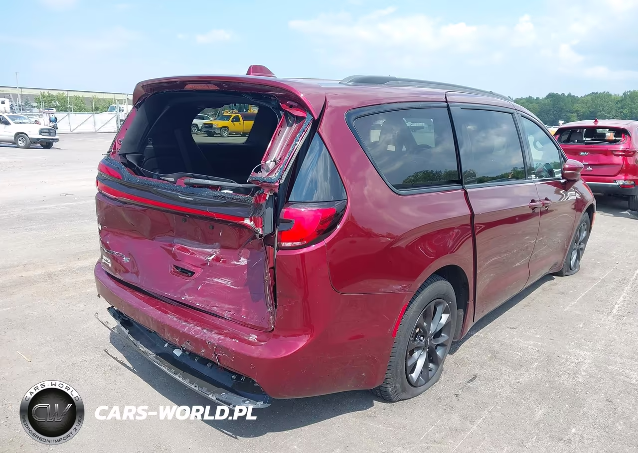 2021 Chrysler Pacifica Touring L VIN:2C4RC1BG7MR500683 - 4