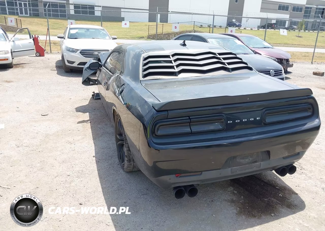 2016 Dodge Challenger R-T Plus VIN:2C3CDZBT7GH218301 - 3