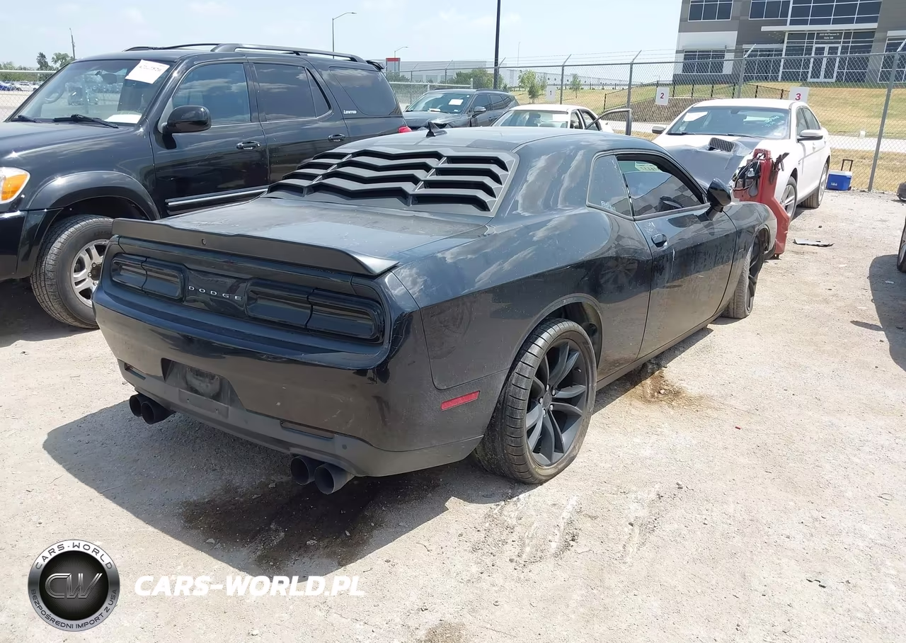 2016 Dodge Challenger R-T Plus VIN:2C3CDZBT7GH218301 - 4