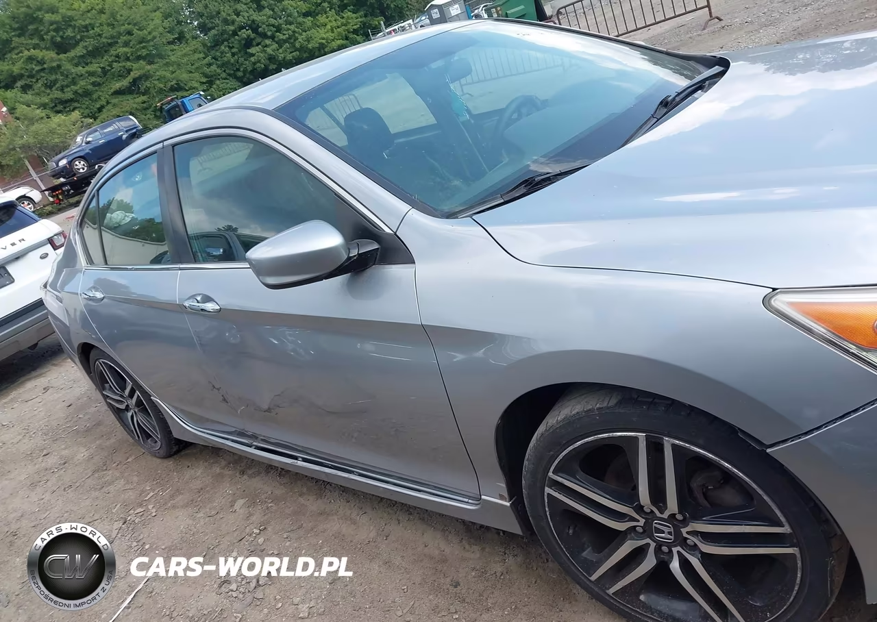 2016 Honda Accord Sport VIN:1HGCR2F52GA104349 - 13