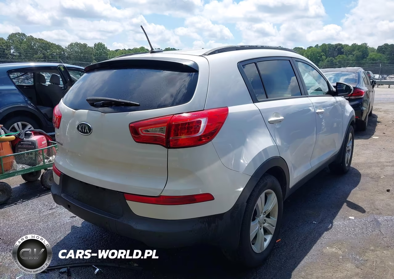2012 Kia Sportage Lx VIN:KNDPB3A26C7319571 - 4